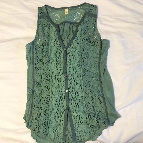Lace Tank - Picture 1 of 4